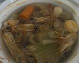 Foto langkah ke 4 dari resep Prawn Stock / Kaldu Udang.
