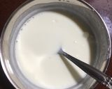 A picture of step 2 of Dahi Bhindi.