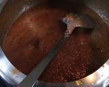 A picture of step 2 of Choley bhature.