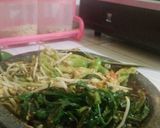 Foto langkah ke 3 dari resep Rujak kangkung, toge&daun turi.