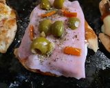 Foto del paso 7 de la receta: Pechugas a la pizza en plancheta