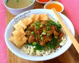 Foto langkah ke 4 dari resep Mie Ayam Surabaya.