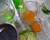 Foto langkah ke 1 dari resep Es Mojito Syrup.