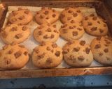 Foto del paso 6 de la receta: Galletas con pepitas de chocolate
