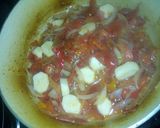 A picture of step 4 of Chicken and veggies sauce.
