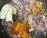 A picture of step 1 of Gawar masala.