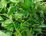 Foto langkah ke 3 dari resep Kangkung Saus Tiram.