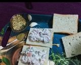 A picture of step 3 of Mayonnaise Veg Sandwich.