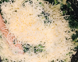 Foto del paso 2 de la receta: Hojaldre de Espinacas y Quesos
