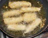 A picture of step 6 of Fried golden conger with beer batter.