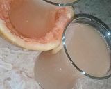 A picture of step 3 of Fresh and healthy grapefruit juice.