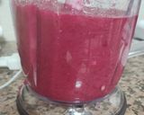 Foto del paso 3 de la receta: Gazpacho de remolacha con requesón y nueces