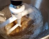 A picture of step 6 of Apple Walnut Crumble Muffins.
