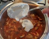 Gombapaprikás juhtúrós puliszkával recept fázis 4 fotója