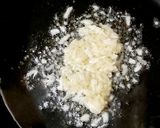 A picture of step 5 of Garlic fried rice.