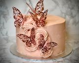 Foto del paso 9 de la receta: 🇬🇧 BUTTERCREAM para tortas y cupcakes (Reino Unido)