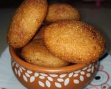 A picture of step 9 of Suji Kakara Pitha.