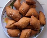 A picture of step 7 of Cake mandazi/Half cake.