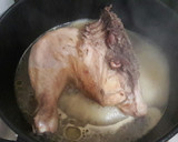 Foto del paso 1 de la receta: Pollo ala cerveza con papas y guarnición de arroz..😋