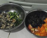 Foto langkah ke 2 dari resep Bihun Goreng Jamur Ayam.