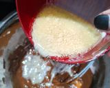 Foto langkah ke 4 dari resep Bolu Cokelat Mini (Tanpa Mixer Tanpa Oven Takaran Sendok).