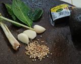 Foto langkah ke 1 dari resep Dendeng Lambok Cabe Hijau khas Padang Rasanya Enak dan Empuk.