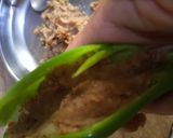 A picture of step 4 of German mirch ke pakorey.