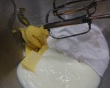 Foto langkah ke 1 dari resep Fruits Pastry Cake with Creamy Vanilla Sauce.