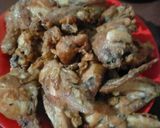 Foto langkah ke 4 dari resep Ayam goreng bawang putih.