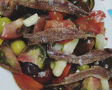 Foto del paso 2 de la receta: Ensalada de tomates raff y anchoas