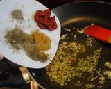 A picture of step 4 of Bulgur Kofte.