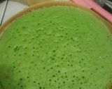 Foto langkah ke 4 dari resep Simple Martabak Manis Pandan Teflon.