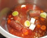 Foto del paso 2 de la receta: Alubias con brócoli y chorizo
