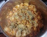 Foto del paso 4 de la receta: Pasta (oriecchiette) con salsa de pollo
