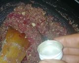 A picture of step 2 of Instant strawberry barfi.