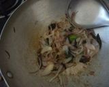 A picture of step 4 of Pepper Chicken.