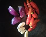 Foto langkah ke 1 dari resep Sambal Korek H Slamet.