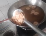 A picture of step 3 of Faradi Kela Wafers.