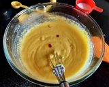 A picture of step 4 of Mango Suji Cake.