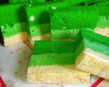 Foto langkah ke 3 dari resep Bolu kukus 3 lapis pandan 6 telur.