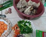 Foto langkah ke 1 dari resep Sop tulang sumsum kambing.
