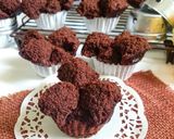 Foto langkah ke 8 dari resep Bolkus Cokelat Mekar (Tanpa mixer).