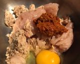 รูปขั้นตอนการทำที่ 1 ของ ทอดมันทูน่าอกไก่คลีน