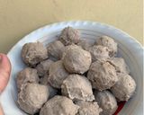 Foto langkah ke 6 dari resep Bakso Sapi Kenyal.