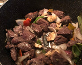Foto del paso 1 de la receta: Carne de ternera con verduras