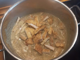 Pechugas de pollo en salsa de almendras