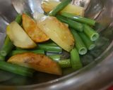 পেযাজকলি আলু দিযে ট্যাংরা মাছের কারি(ঝোল) (tangra macher jhol recipe in Bengali) রেসিপির ধাপ 2 ছবি
