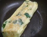 Foto langkah ke 5 dari resep Telur gulung kelor.