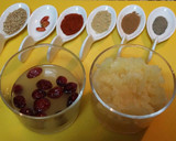 Foto del paso 1 de la receta: Chutney de piña con arándanos