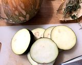 Foto del passaggio 1 della ricetta Zucca panata alle erbe e cotolette di melanzane